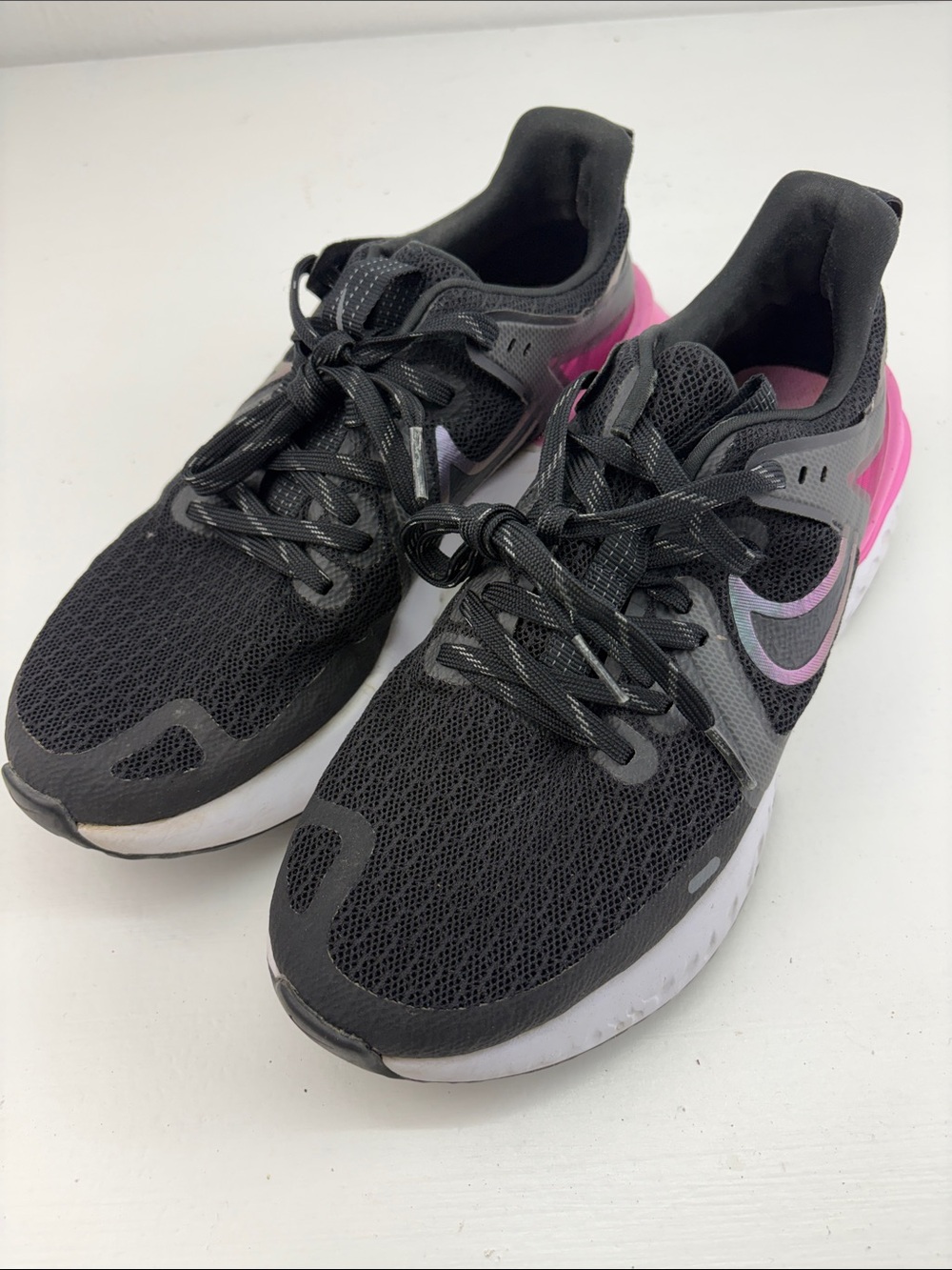 Nike Running Shoes Womens 8.5‎